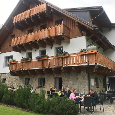 Pamferka 3*