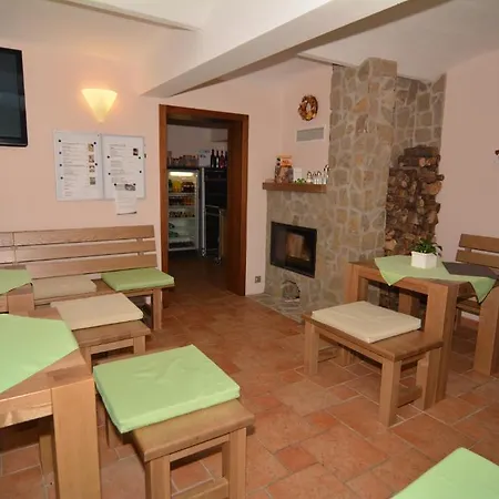 Pamferka 3*
